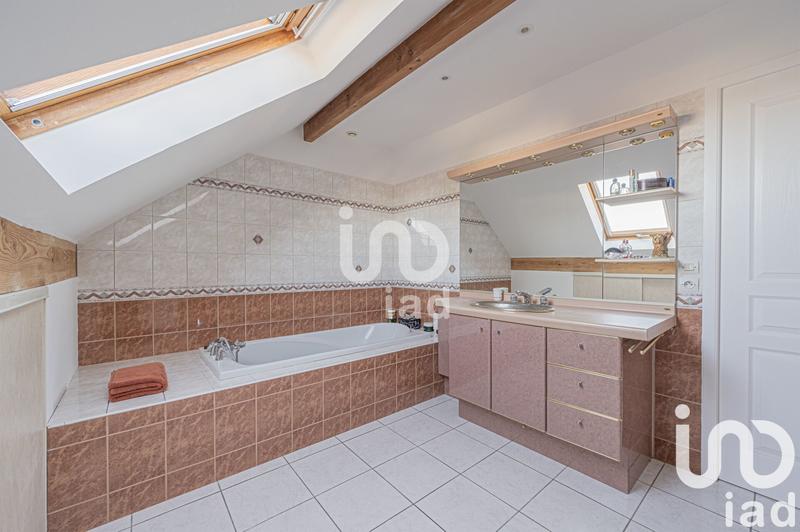 Maison - 165 m² - 6 pièces