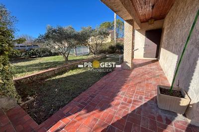 Maison - 92 m² - 4 pièces