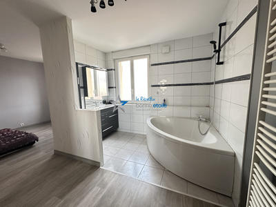 Maison - 160 m² - 7 pièces