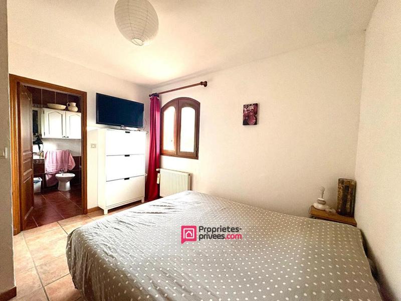 Villa - 220 m² - 7 pièces