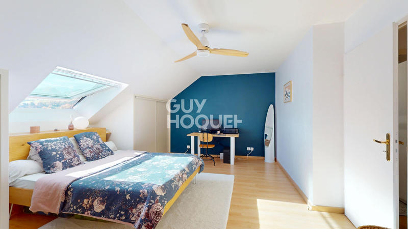 Appartement - 125 m² - 5 pièces