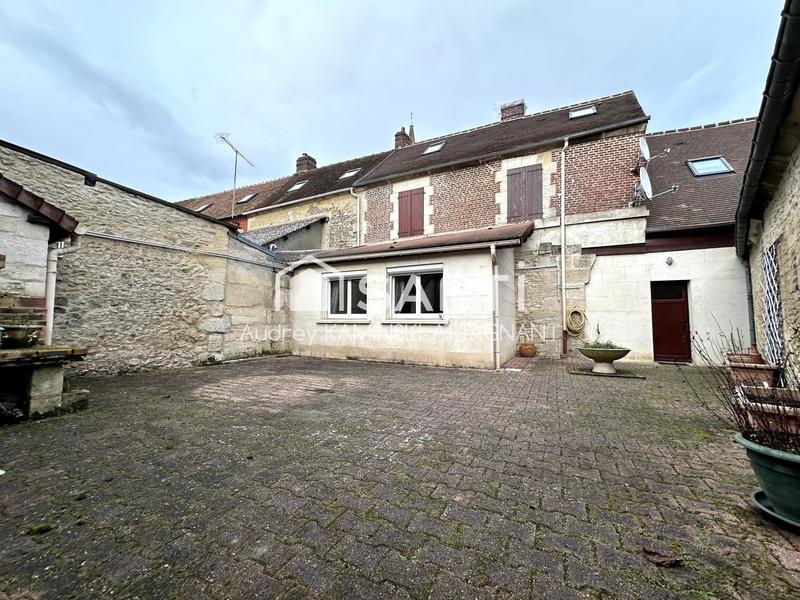 Maison - 149 m² - 6 pièces