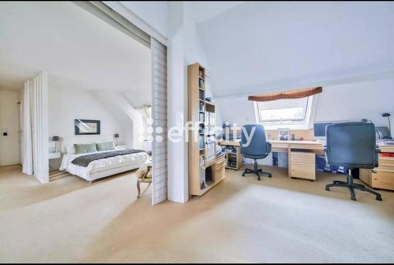 Appartement - 152 m² - 5 pièces