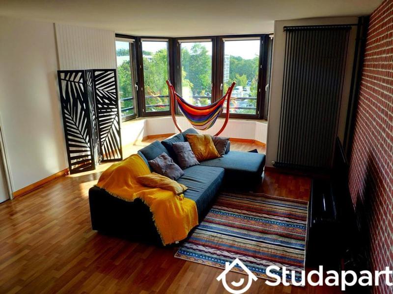 Chambre - 12 m² - 1 pièce