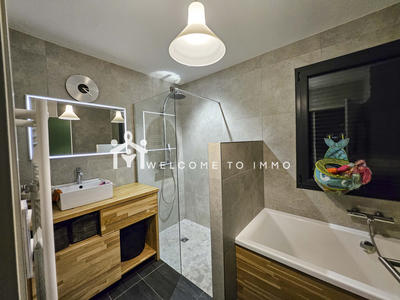 Maison - 110 m² - 4 pièces