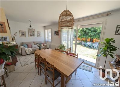 Maison - 86 m² - 5 pièces