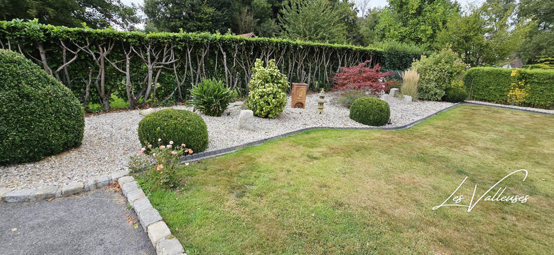 Maison - 182 m² - 6 pièces