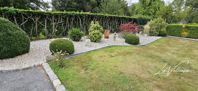 Maison - 182 m² - 6 pièces