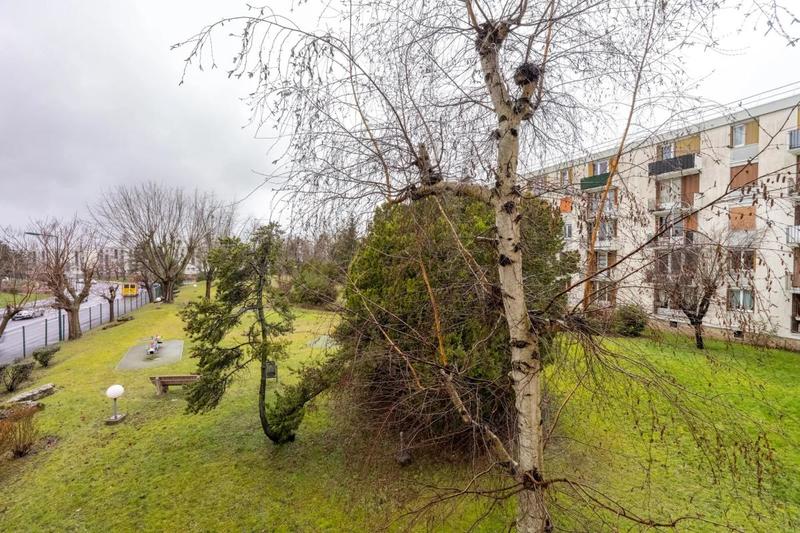 Appartement - 94 m² - 5 pièces