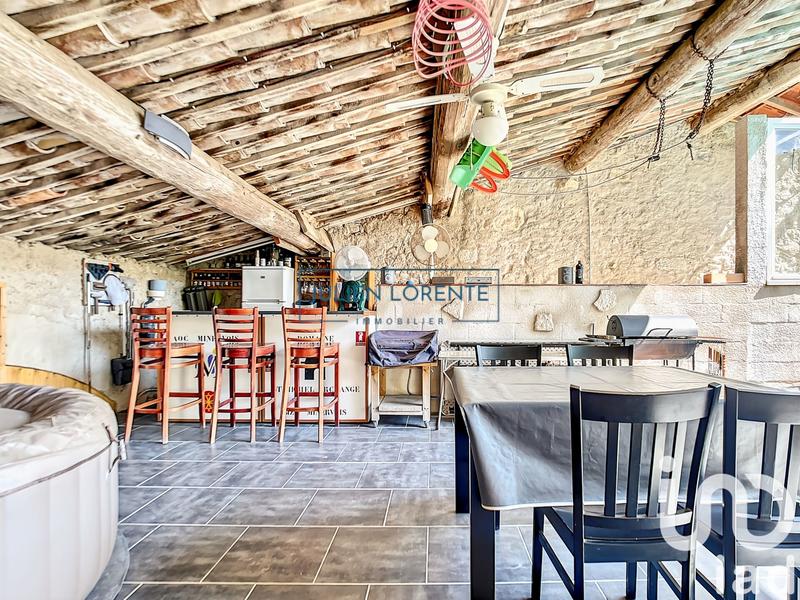 Maison - 122 m² - 4 pièces