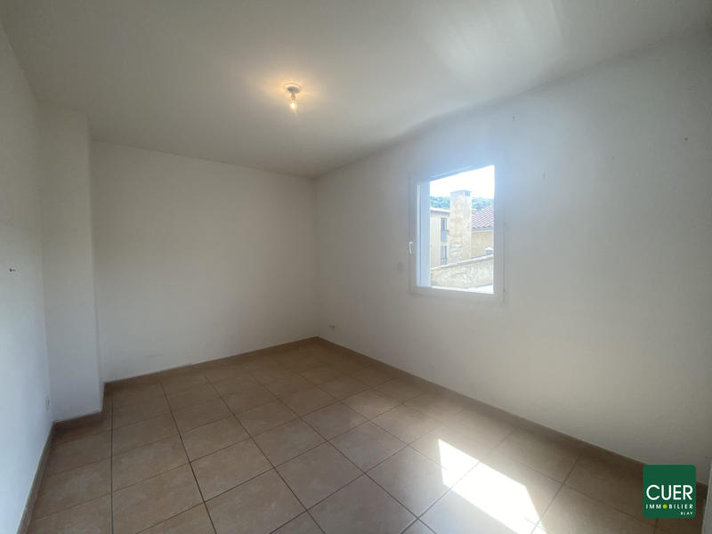 Appartement - 81 m² - 3 pièces