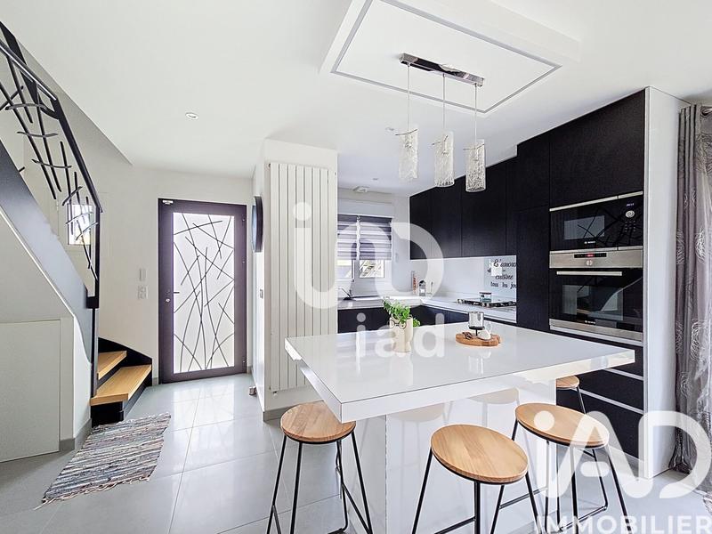 Maison - 120 m² - 6 pièces