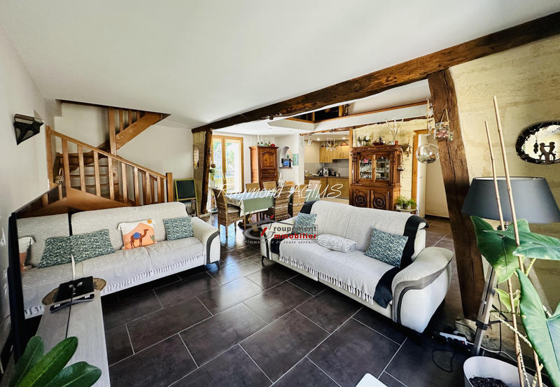 Maison de village - 265 m² - 11 pièces