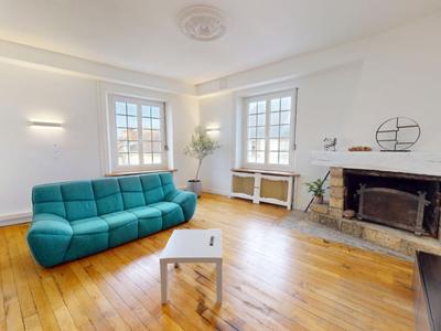 Appartement - 163 m² - 5 pièces