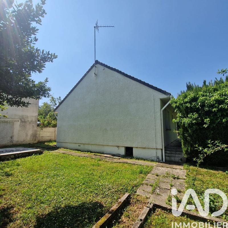 Maison - 90 m² - 5 pièces