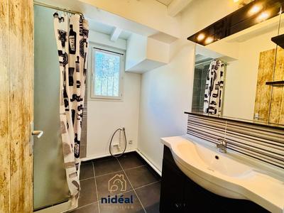 Villa - 90 m² - 4 pièces