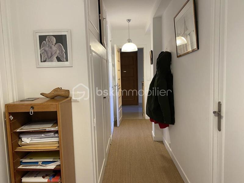 Appartement - 84 m² - 4 pièces