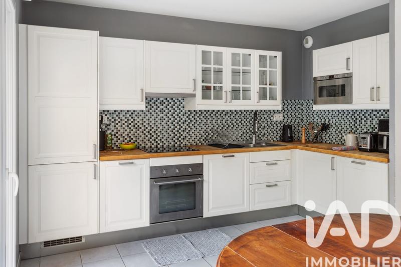 Maison de ville - 77 m² - 4 pièces