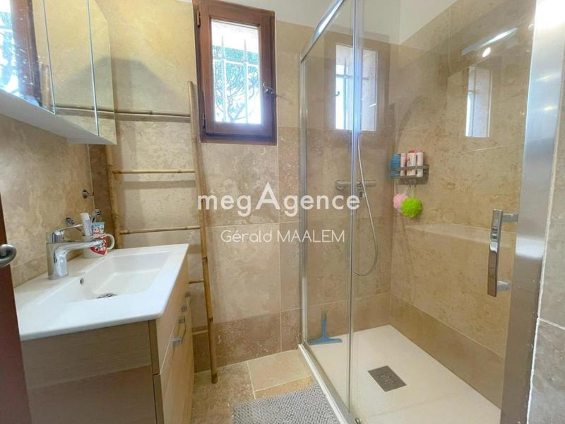 Maison - 130 m² - 4 pièces