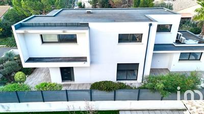 Maison de maîtres - 230 m² - 5 pièces