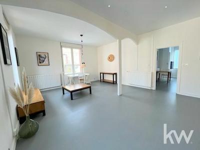 Appartement - 123 m² - 5 pièces