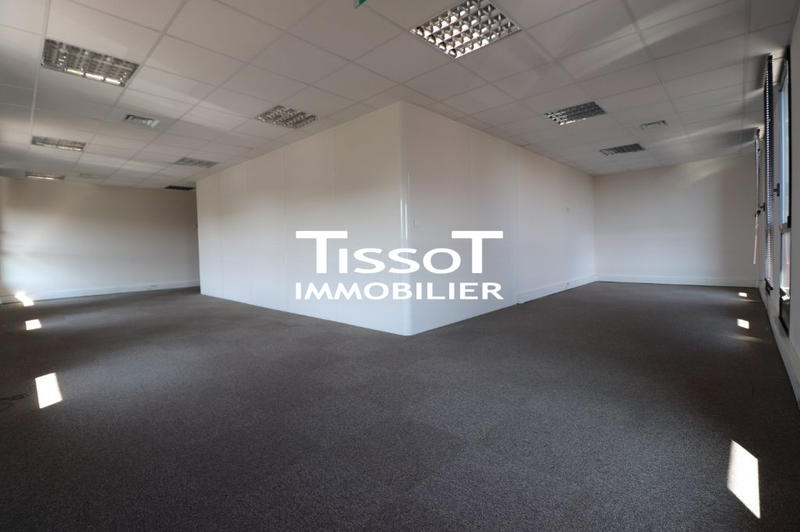 Bureau - 71 m² - 1 pièce