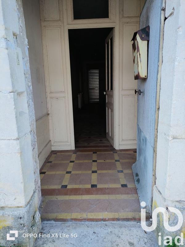 Maison - 260 m² - 12 pièces