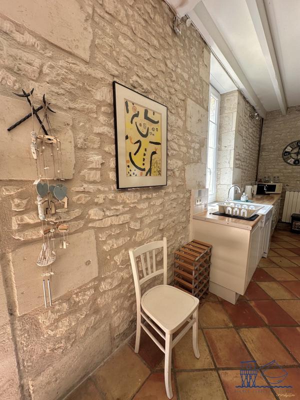 Maison ancienne - 212 m² - 6 pièces