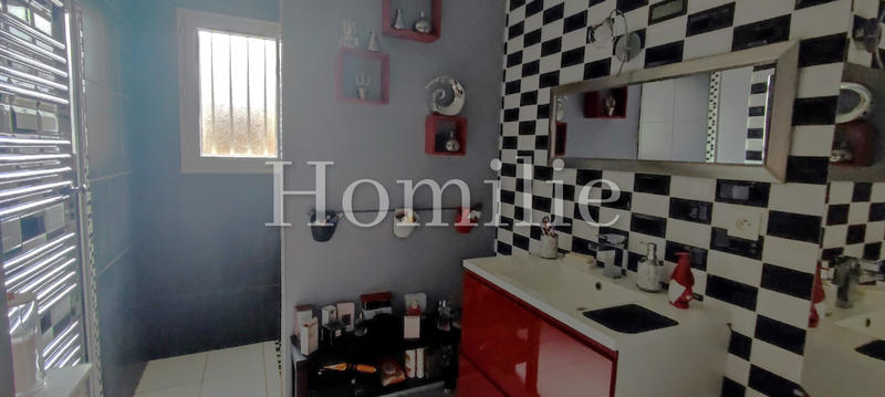 Maison - 133 m² - 6 pièces