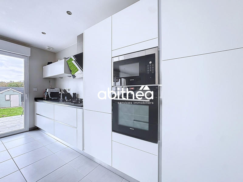 Maison - 108 m² - 5 pièces