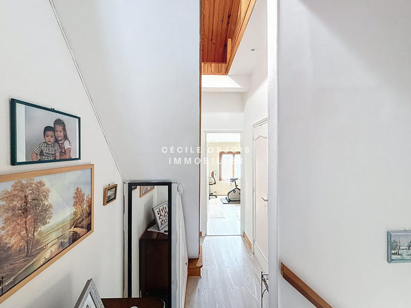 Maison ancienne - 102 m² - 7 pièces