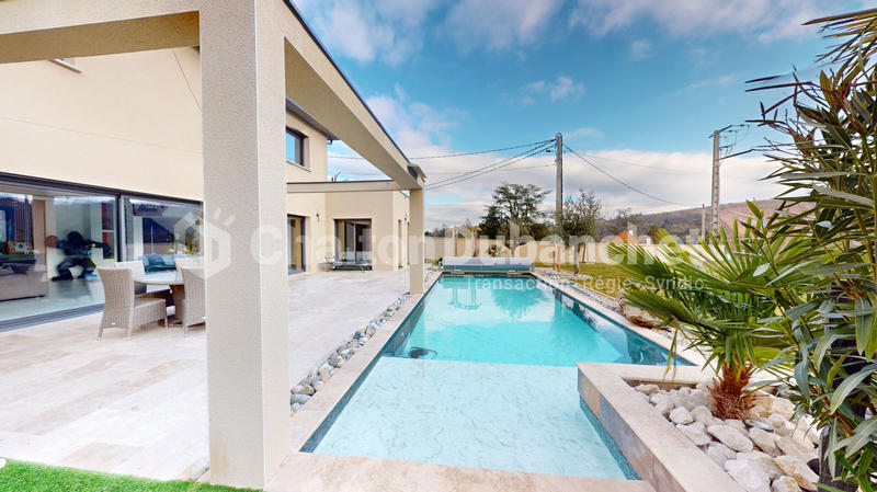 Villa - 160 m² - 6 pièces