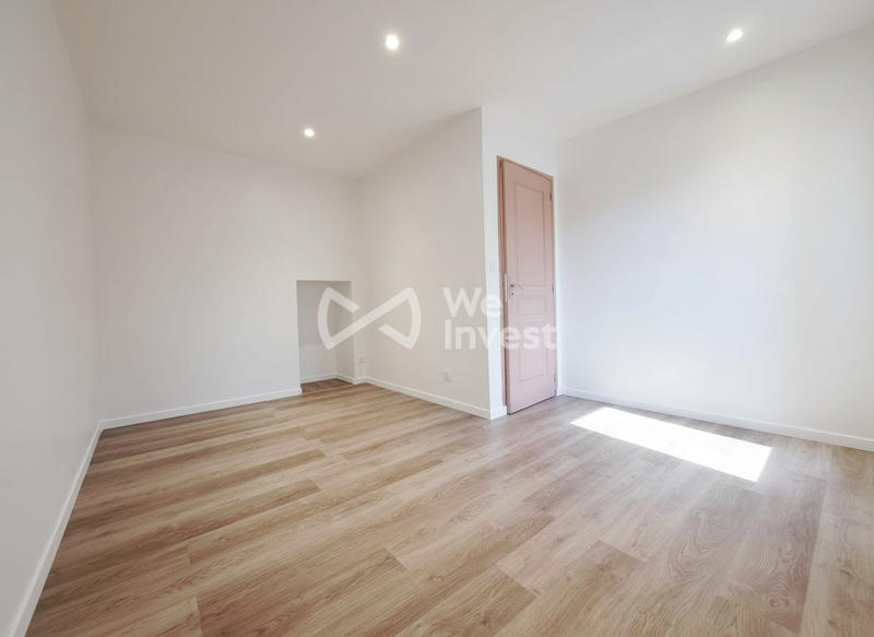 Maison - 152 m² - 6 pièces