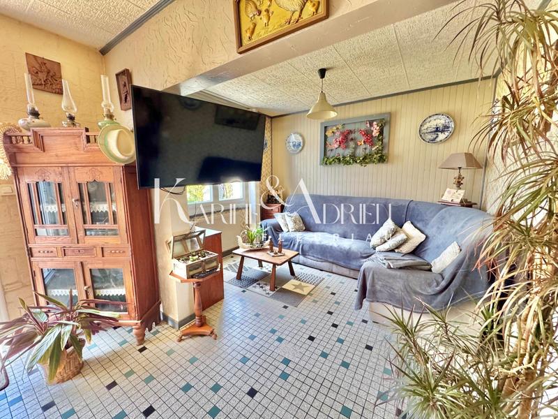 Maison - 81 m² - 6 pièces