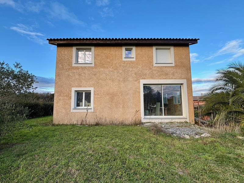 Maison - 105 m² - 4 pièces