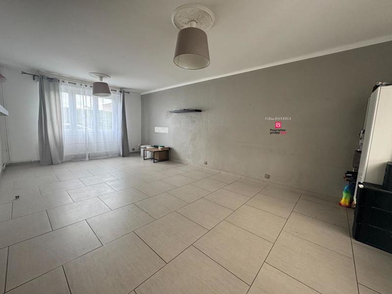 Maison - 98 m² - 4 pièces