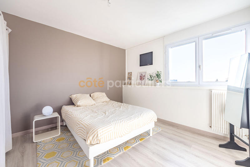 Appartement - 79 m² - 4 pièces