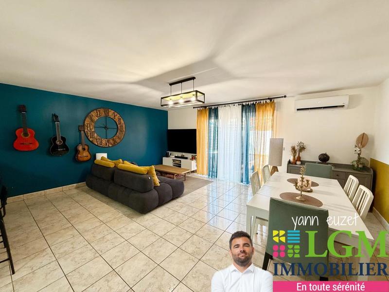 Maison - 105 m² - 5 pièces