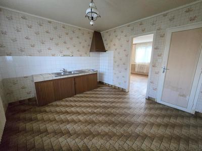 Maison traditionnelle - 125 m² - 6 pièces