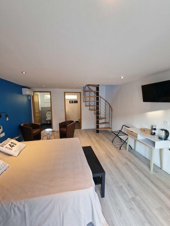 Propriété - 480 m² - 10 pièces