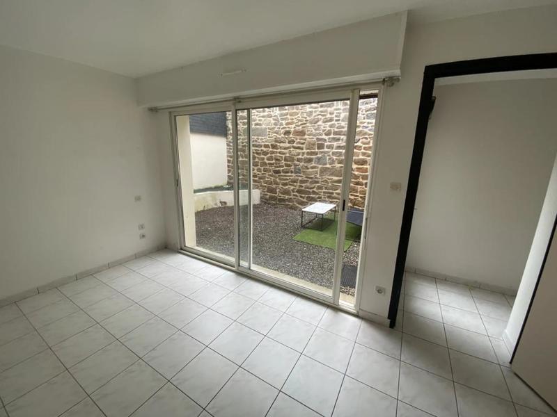 Immeuble - 215 m² - 12 pièces