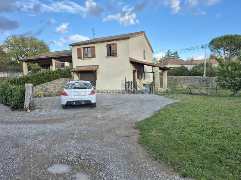 Maison - 188 m² - 7 pièces