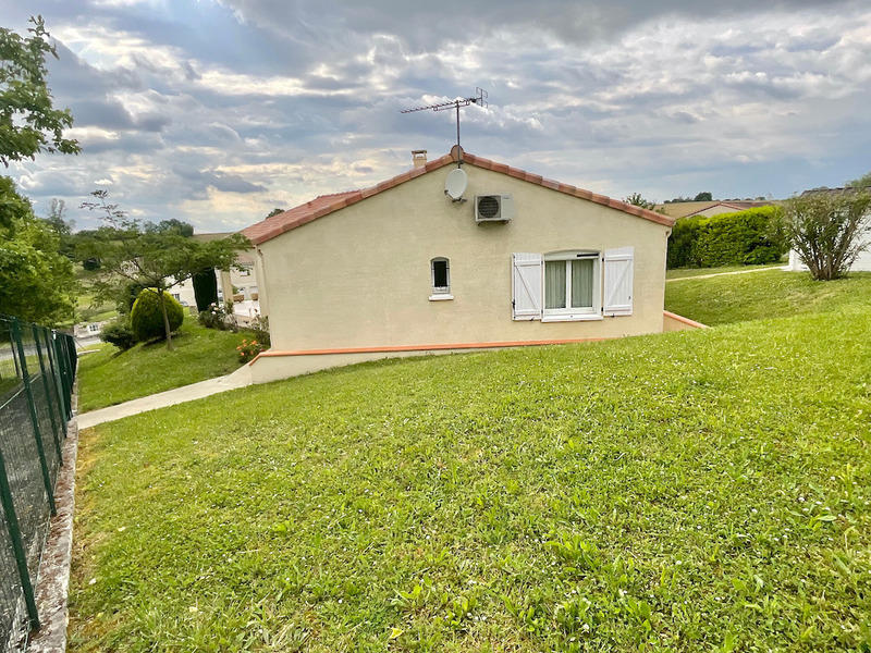 Maison - 98 m² - 3 pièces