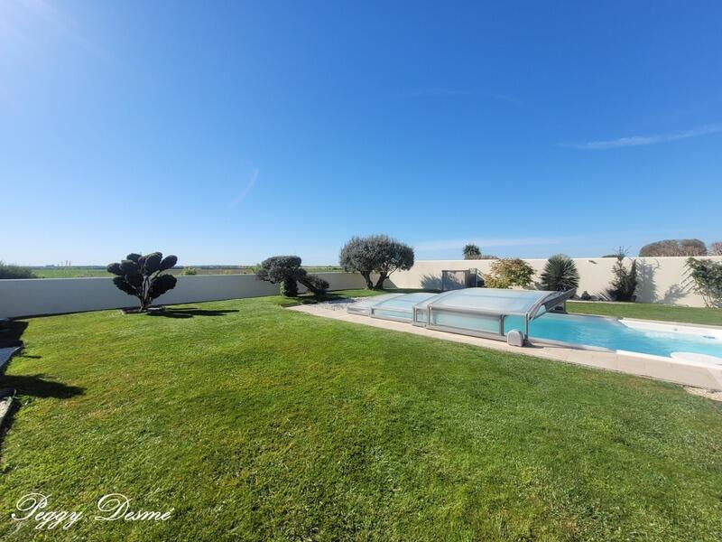 Maison - 152 m² - 6 pièces