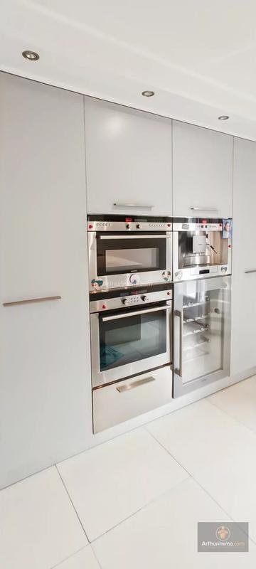 Maison - 153 m² - 7 pièces