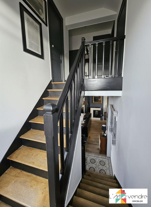 Maison - 111 m² - 6 pièces