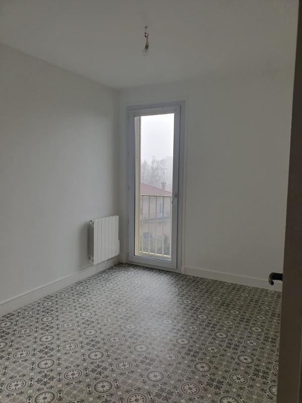 Appartement - 661 m² - 28 pièces