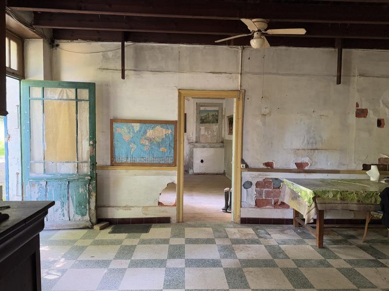 Maison - 200 m² - 3 pièces