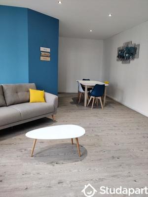 Chambre - 15 m² - 1 pièce