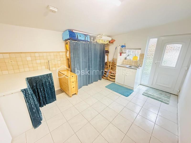 Maison - 96 m² - 5 pièces